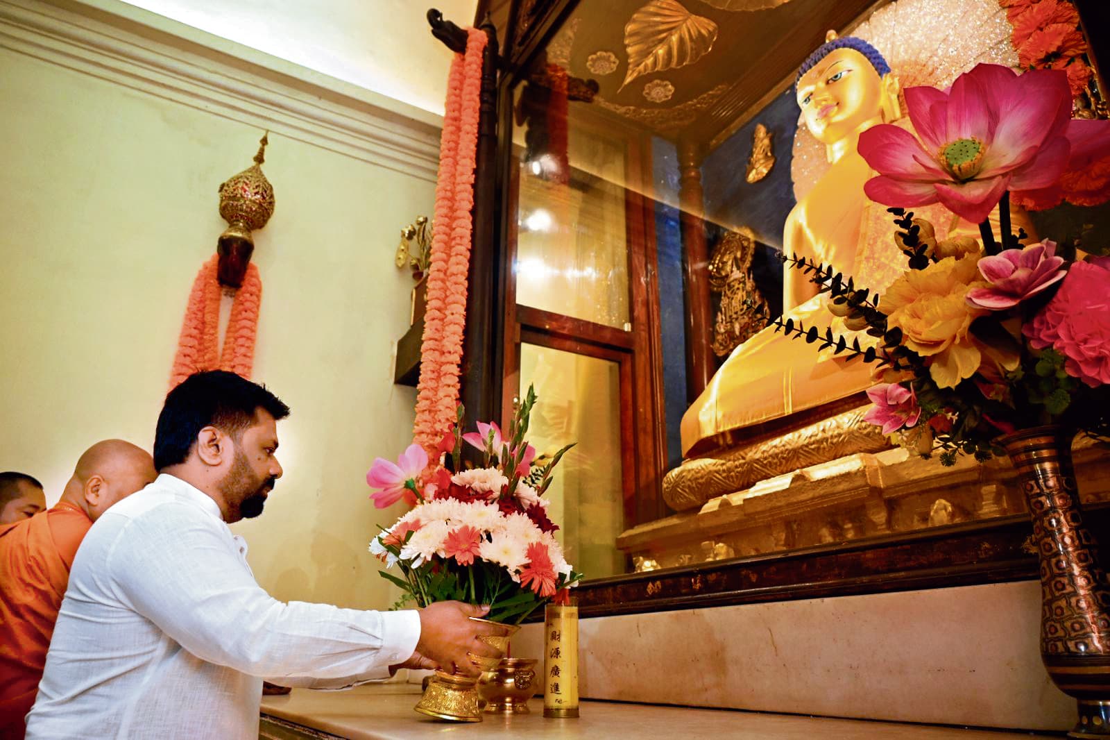 Gaya News : श्रीलंका के राष्ट्रपति पहुंचे बोधगया, महाबोधि मंदिर में की पूजा