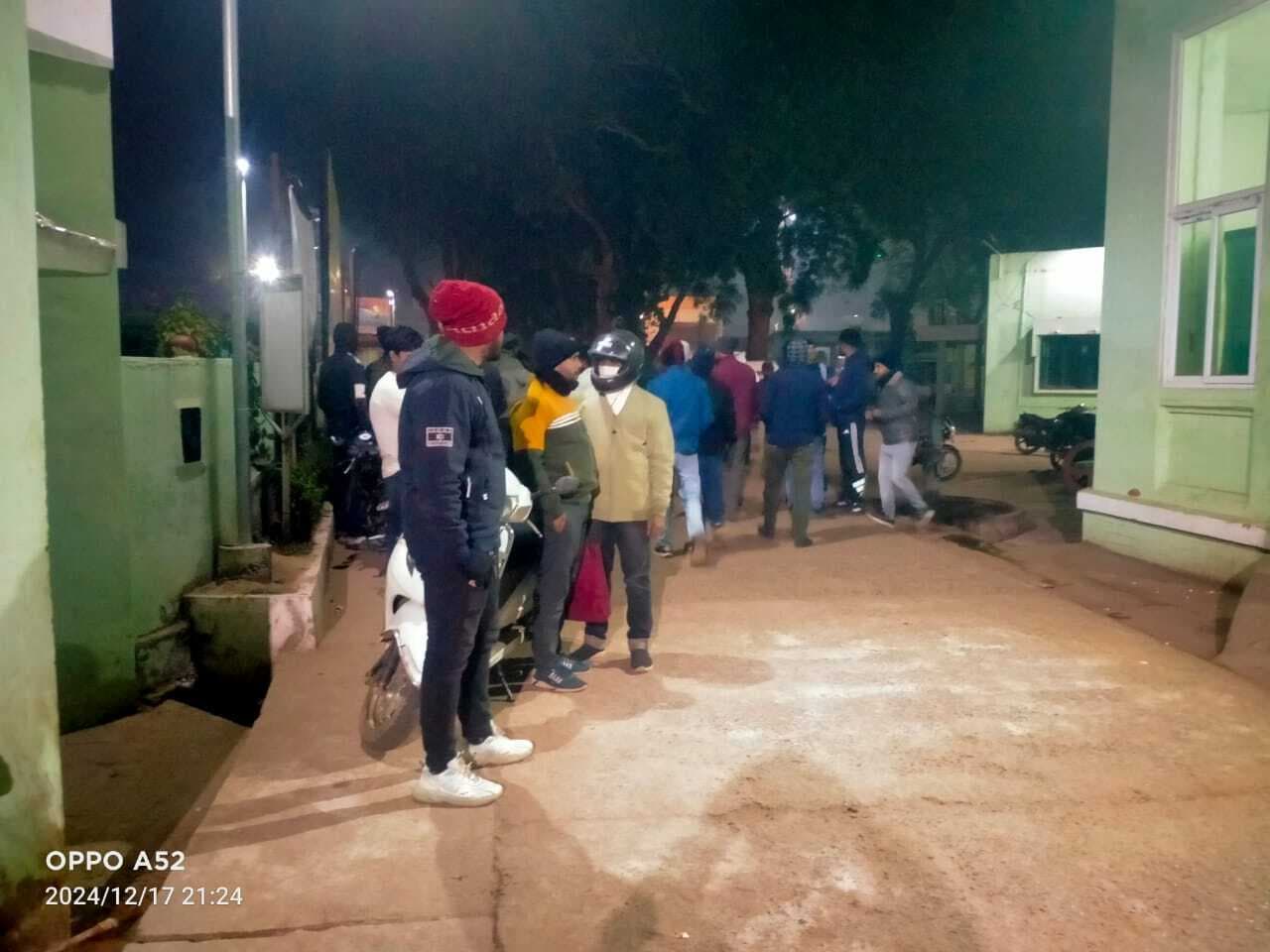 Chaibasa News : जगन्नाथपुर में किशोरी से दुष्कर्म के बाद हत्या, आरोपी गिरफ्तार, सैकड़ों की भीड़ ने दो घंटे तक आरोपी को कब्जे में रखा