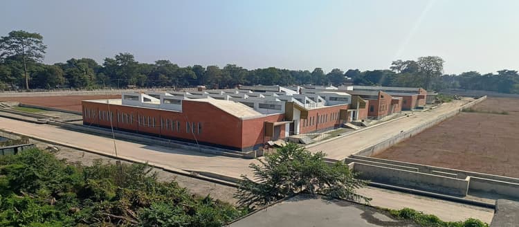 एशिया का दूसरा सबसे बड़ा फिजिकल मॉडलिंग सेंटर बनकर तैयार, उद्घाटन का इंतजार