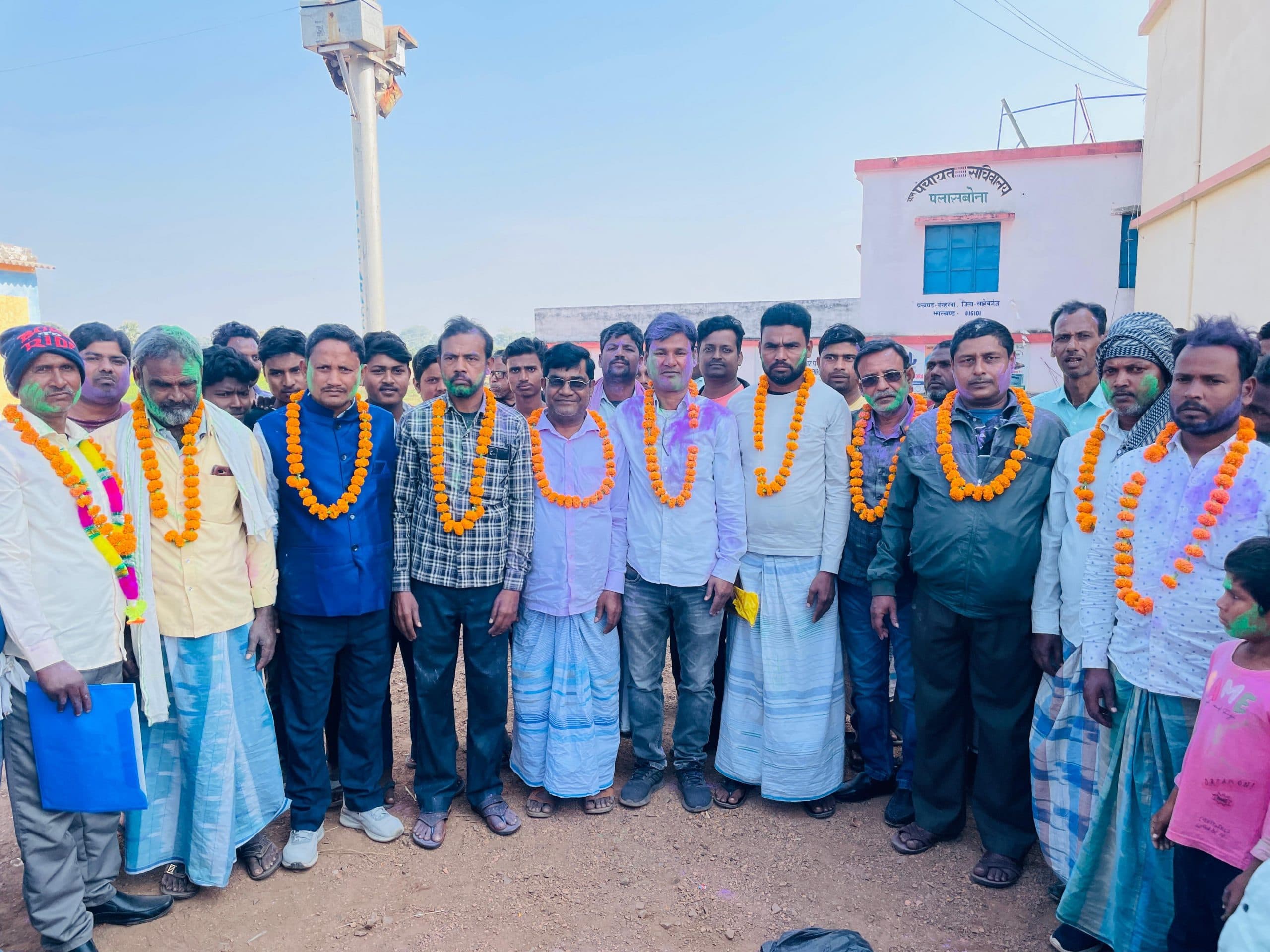 पांच माह बाद हुए उपचुनाव में निर्विरोध उपमुखिया बनीं रोजिना खातून