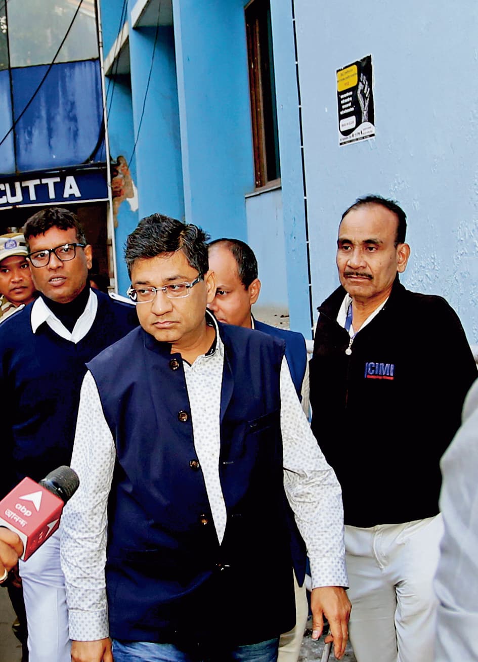 6000 करोड़ रुपये की धोखाधड़ी में इडी ने कारोबारी संजय सुुरेका को किया गिरफ्तार