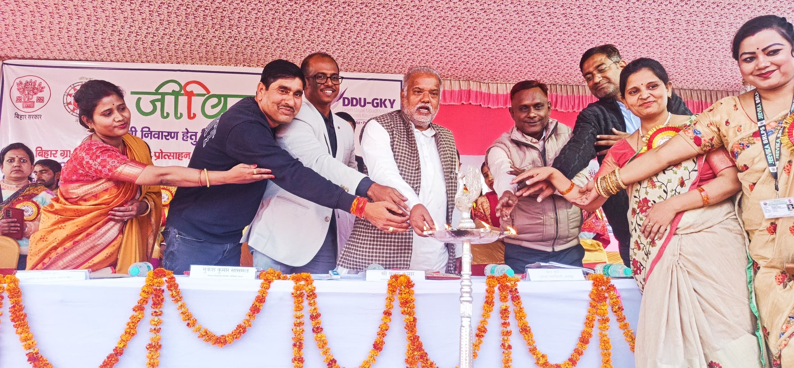 सरकार महिला सशक्तीकरण के क्षेत्र   में कर रही है काम : मंत्री श्रवण कुमार