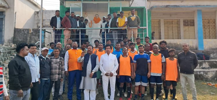 Bokaro News : बेरमो कोयलांचल ने बिनोद बाबू को दी श्रद्धांजलि