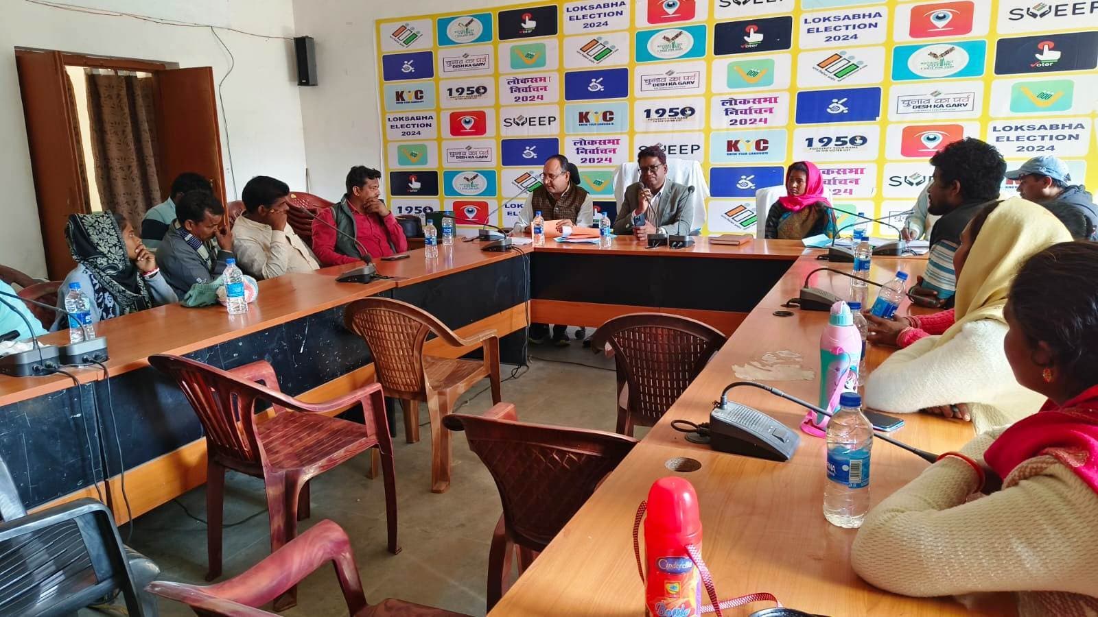 उप प्रमुख के खिलाफ अविश्वास प्रस्ताव पास, कुर्सी हुई खाली