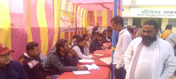 सरकार की योजनाओं के सफल संचालन को लेकर लगा शिविर