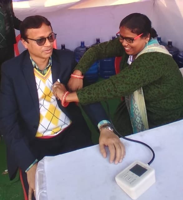 जांच में बीपी के 23 व शुगर के 29 मरीज मिले