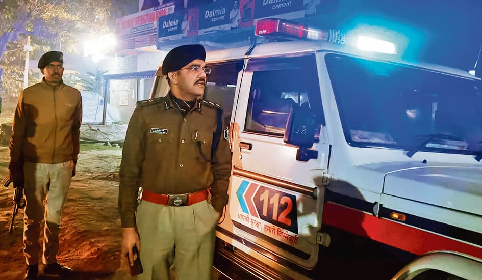 hajipur news. ड्यूटी से गायब रहने वाले होमगार्ड के दो जवान कार्यमुक्त, एसआइ से स्पष्टीकरण