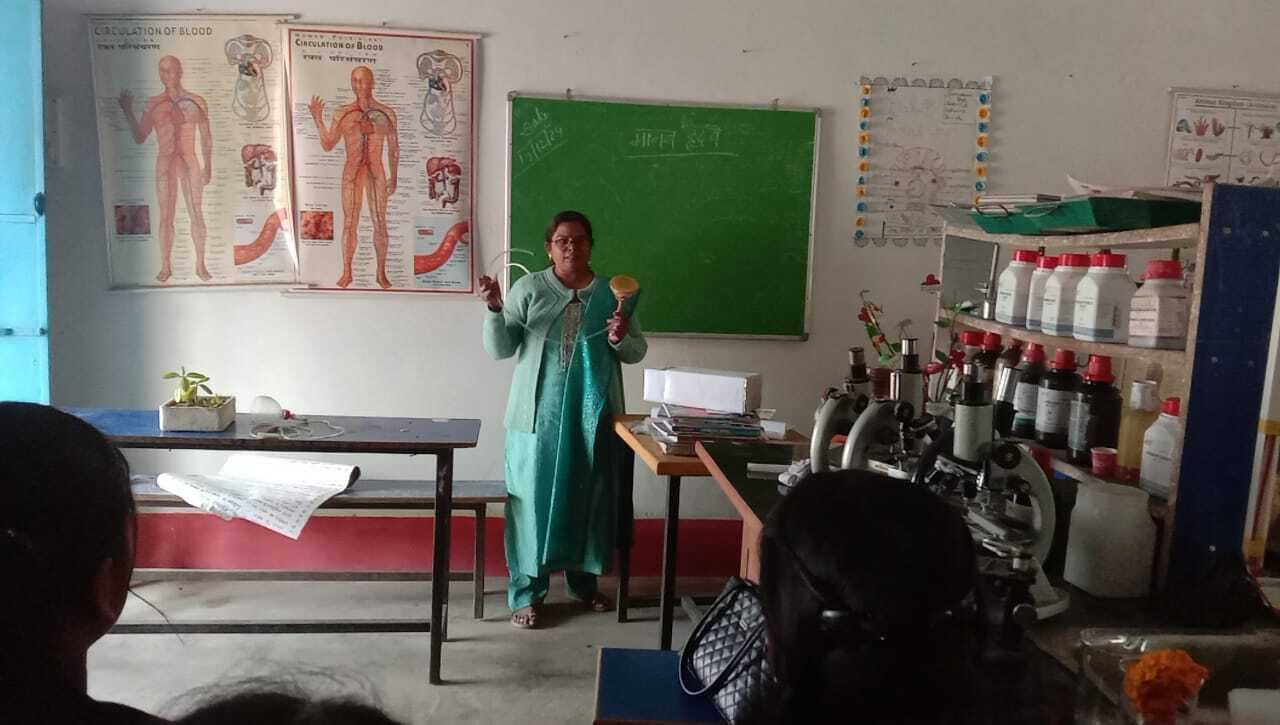 प्लस टू उच्च विद्यालय मलयपुर की शिक्षिका होंगी सम्मानित