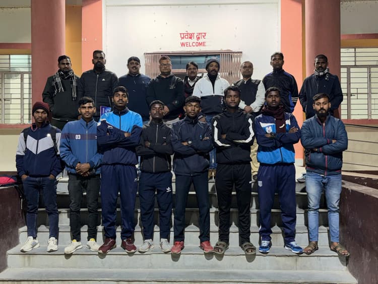 18 खिलाडियों को जिला फुटबाल टीम के लिए किया गया चयन