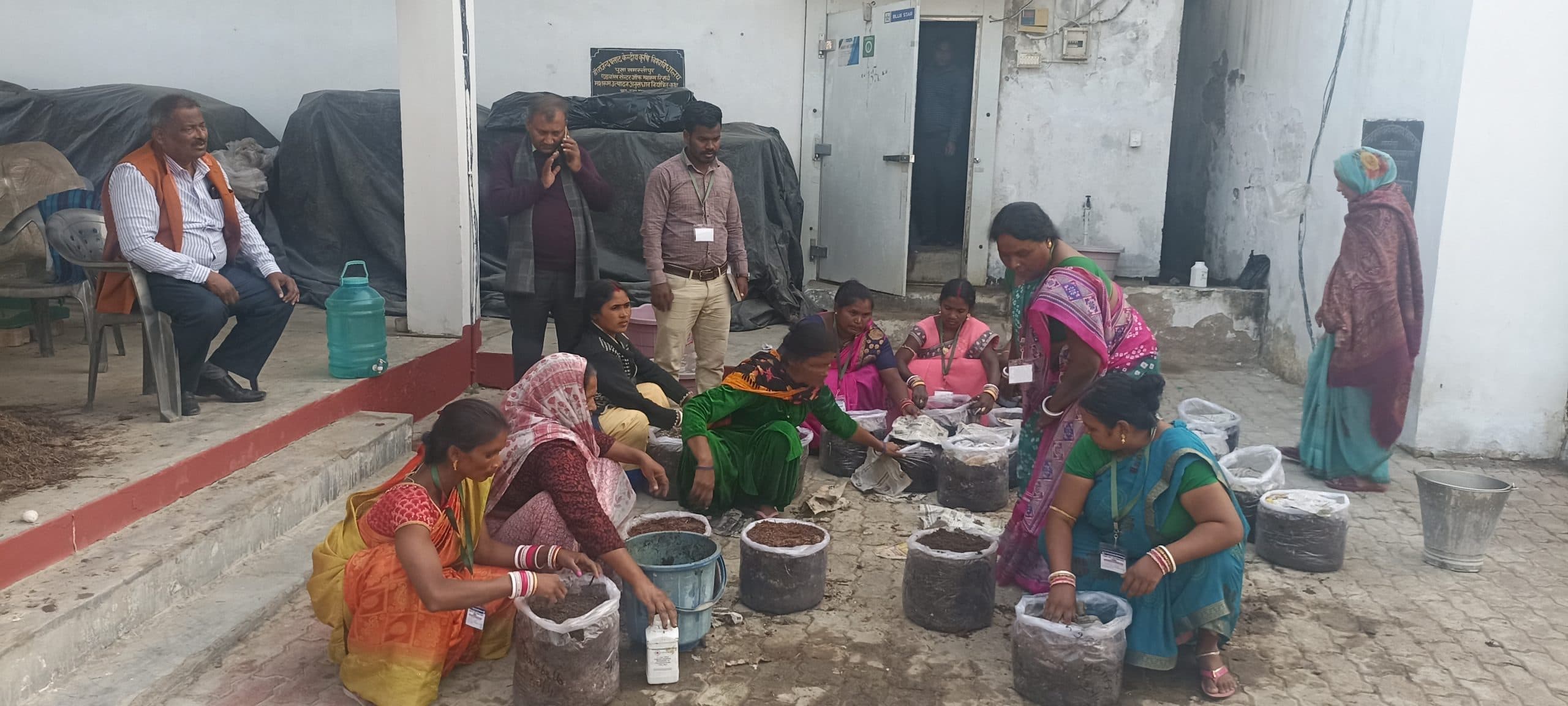 Samastipur News :मशरूम उत्पादन का किया गया प्रायोगिक वर्ग