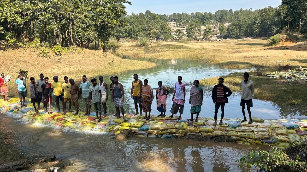 पंचघाघ में बना तीसरा बोरी बांध