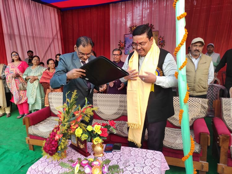 जवाहर नवोदय विद्यालय कोलासी में खेल उत्सव का हो गया समापन