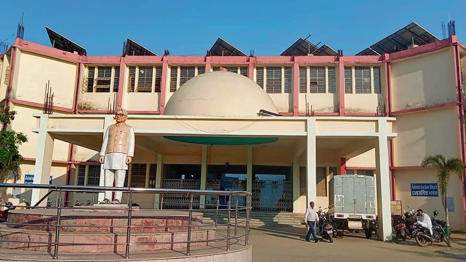 Chhapra News : पैट परीक्षा के लिए 30 से अधिक विश्वविद्यालयों से आये आवेदन