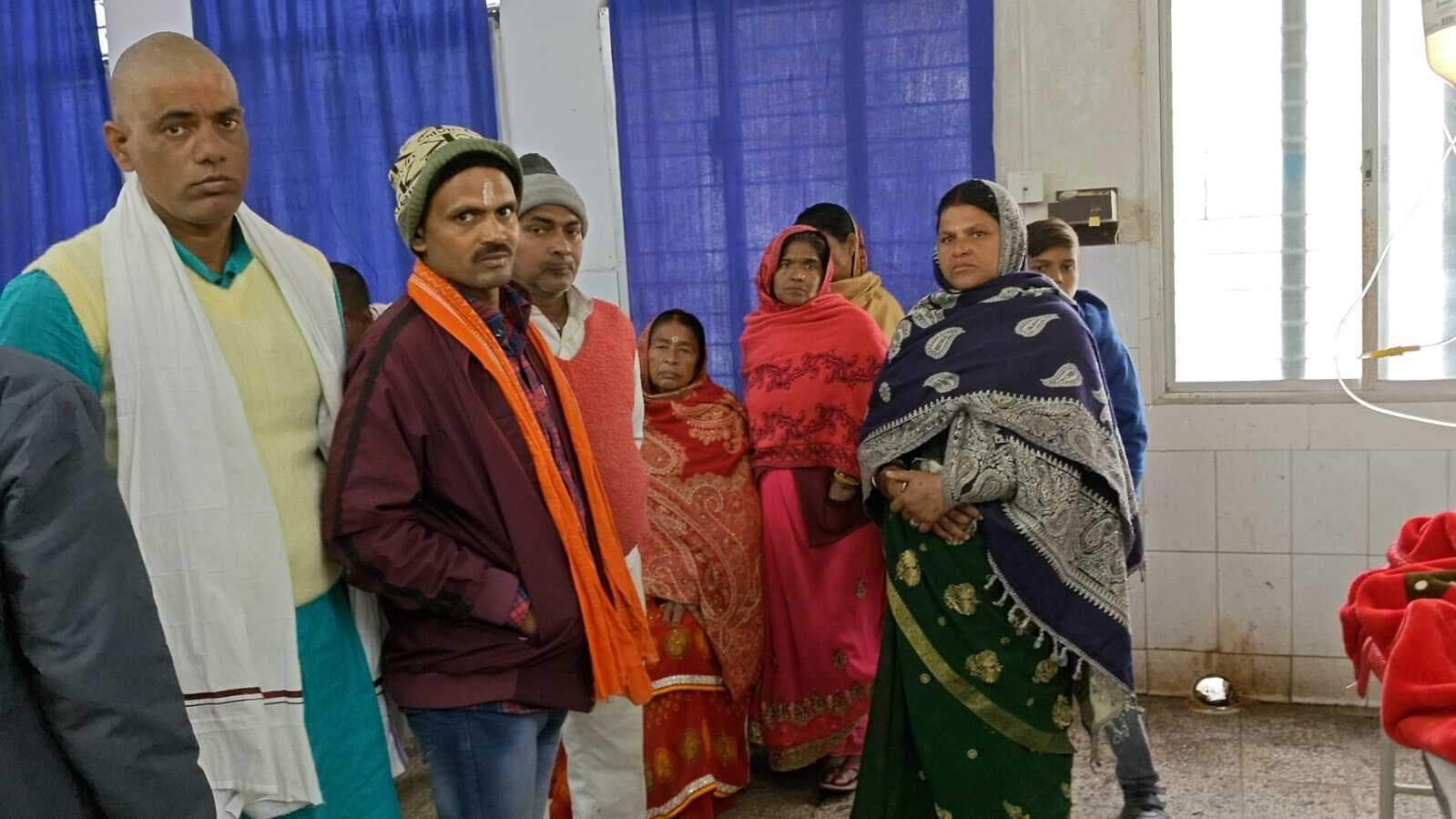 श्राद्धकर्म में गोली चलने से दो युवक घायल, फॉरेंसिक की टीम कर रही जांच