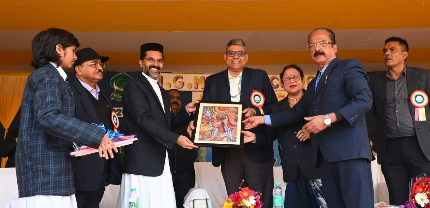 Bokaro News: विद्यार्थियों के जीवन को बेहतर दिशा प्रदान करता है खेलकूद : सुजय