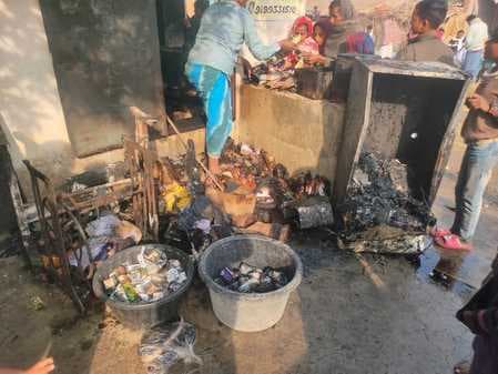 किराना दुकान में शॉट सर्किट से लगी आग, हजारों की संपति जलकर राख