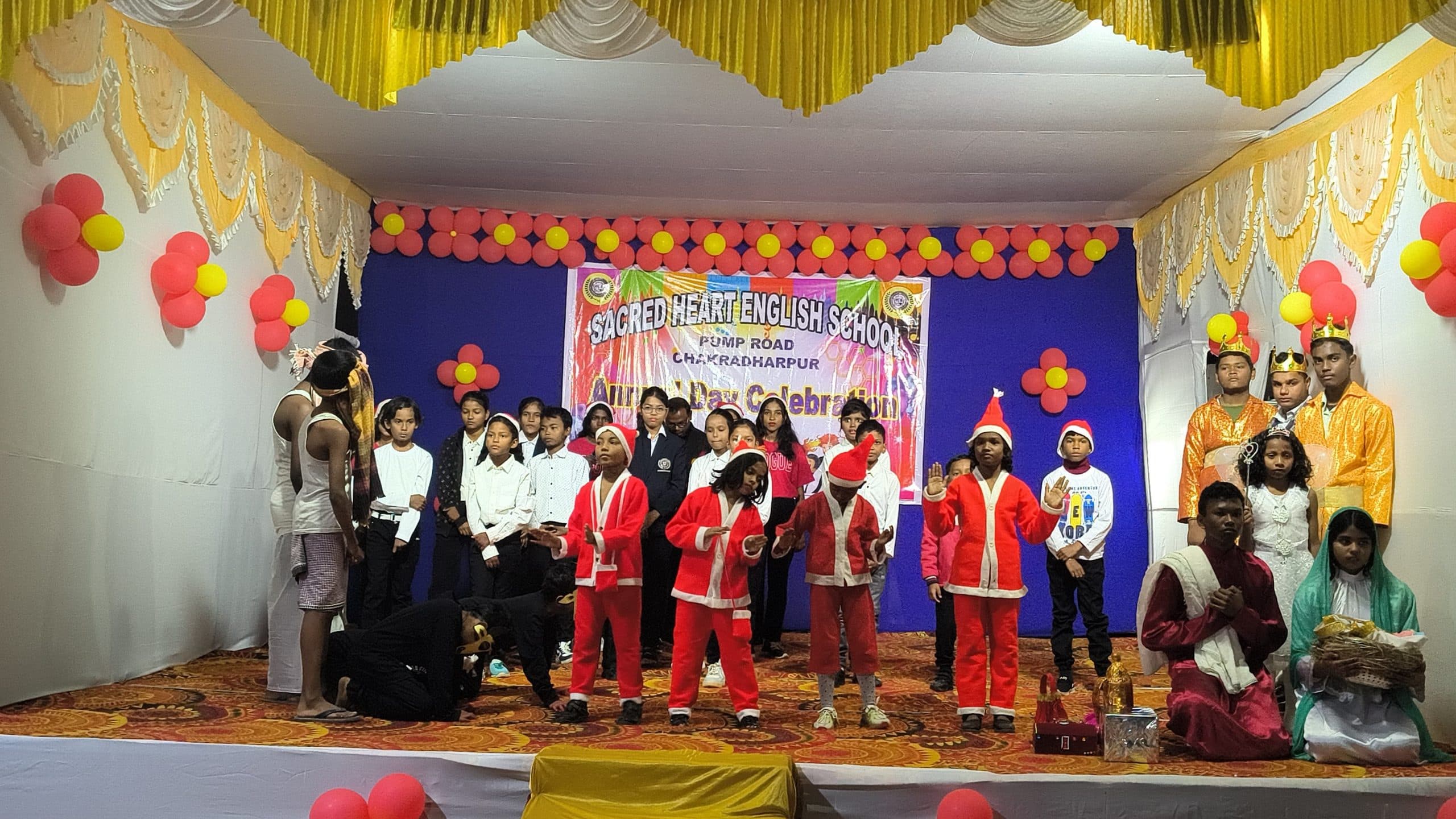 Chaibasa News : शिक्षक स्कूल में ड्यूटी नहीं सेवा दें, अमिट पहचान बनेगी : संजीव