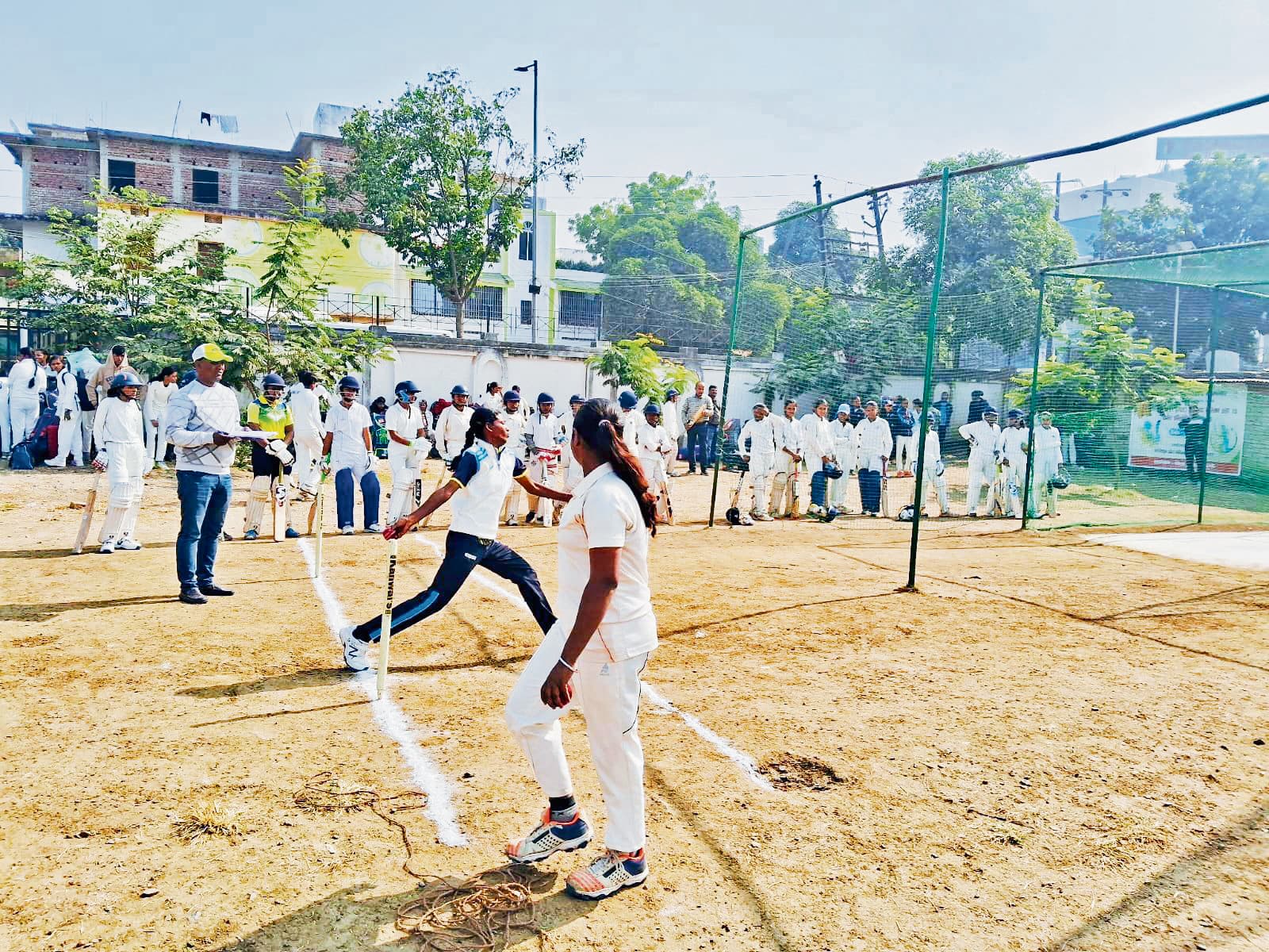 राज्य स्तरीय बालिका अंडर-19 टीम ट्रायल संपन्न