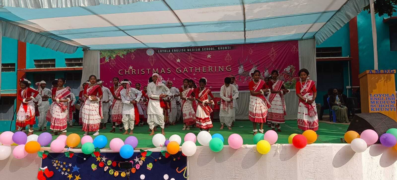 मनाया गया क्रिसमस गैदरिंग