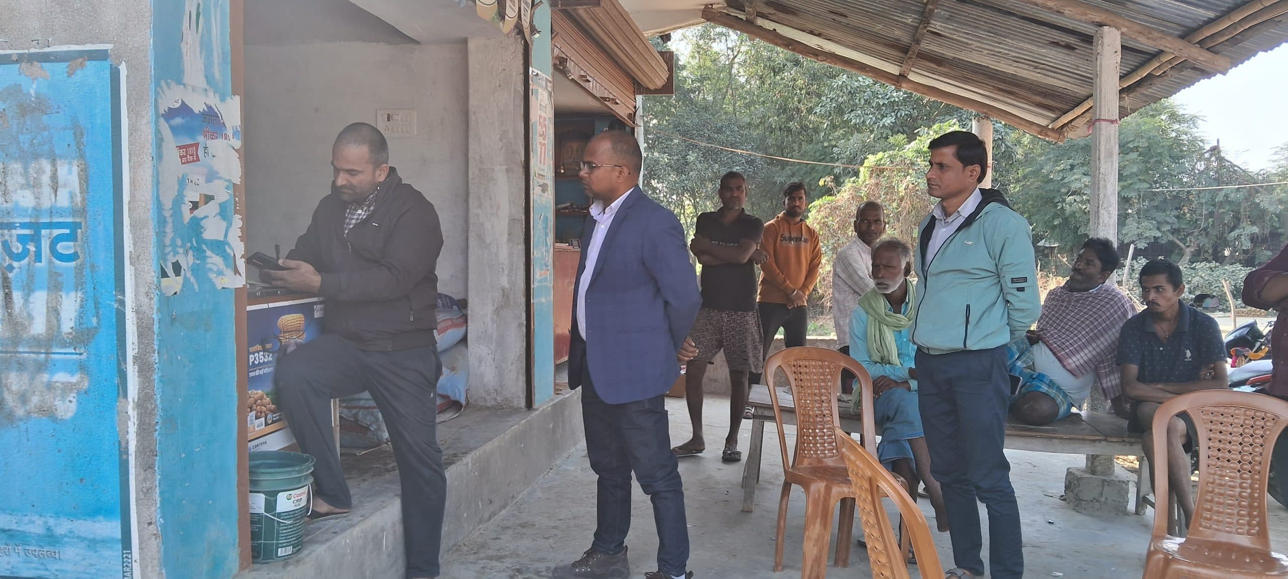 शिकायत मिलने पर एएसओ ने किया खाद दुकान का निरीक्षण