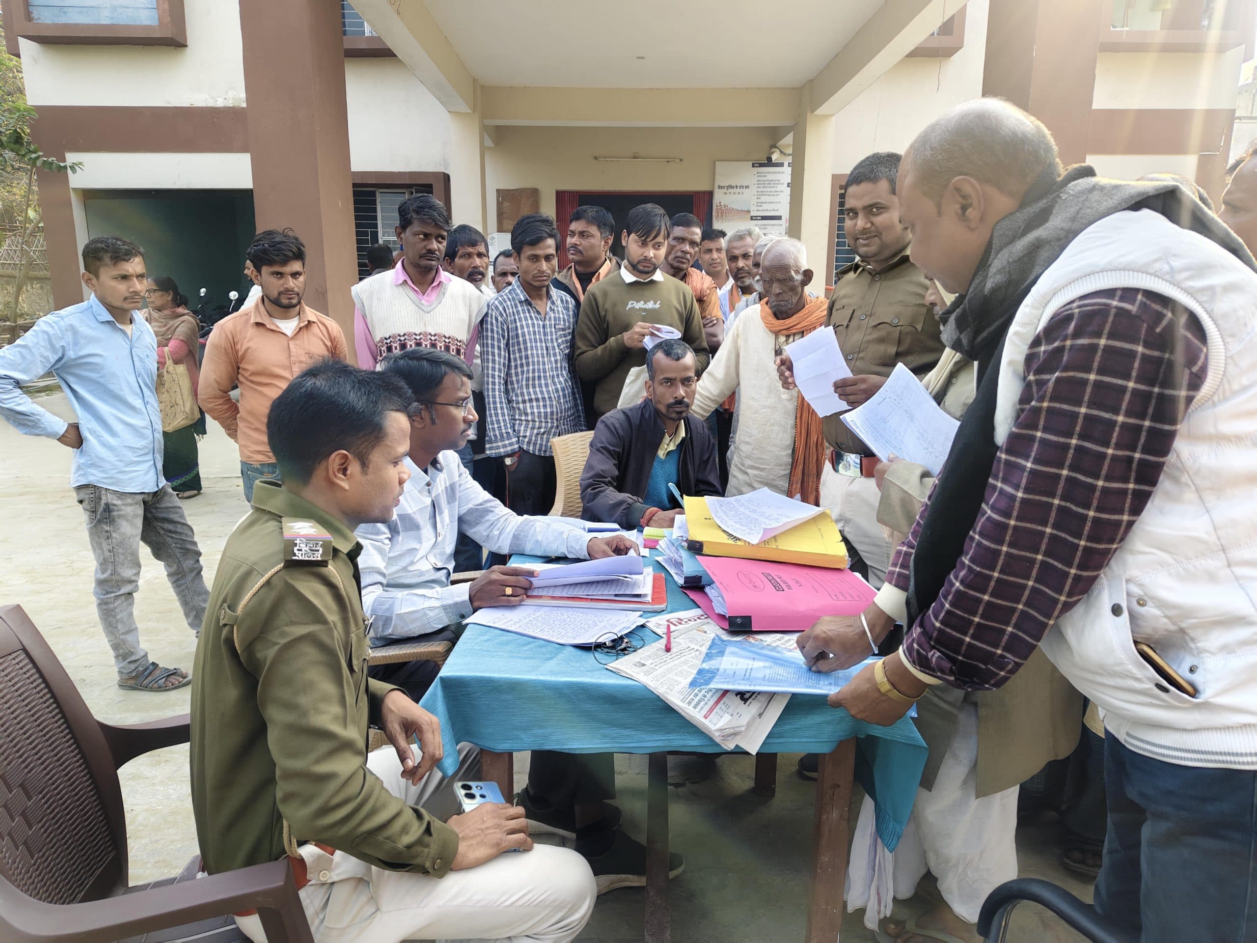 जनता दरबार में सात मामले का हुआ निष्पादन