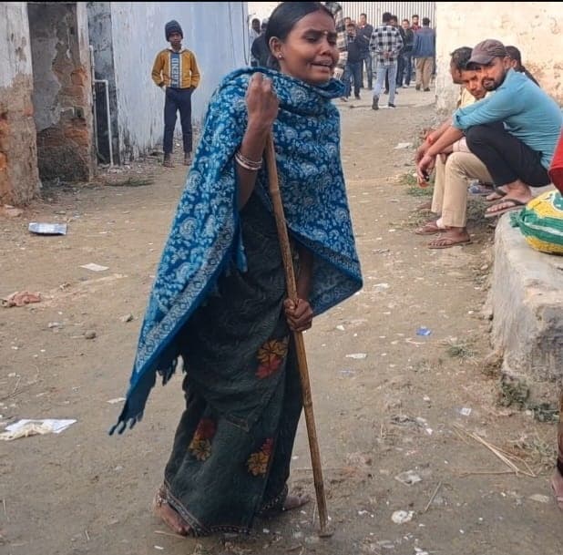 अपराधियों ने छीना दिव्यांग का सहारा, परिजनों पर टूटा विपत्ति का पहाड़