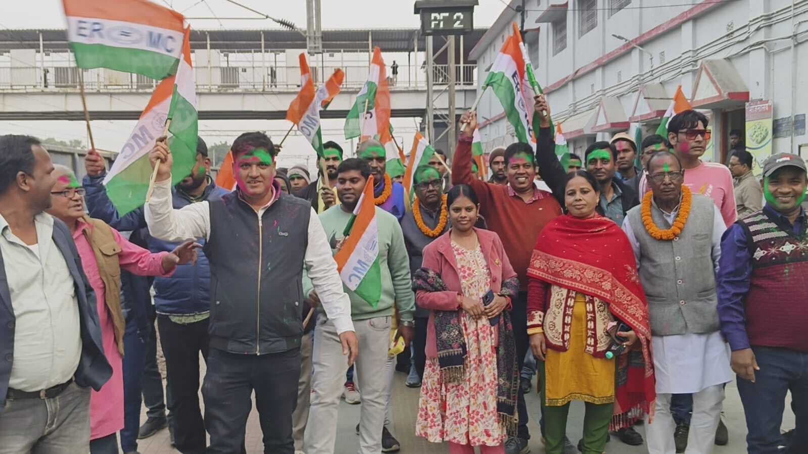मेंस कांग्रेस ने निकाला विजय जुलूस