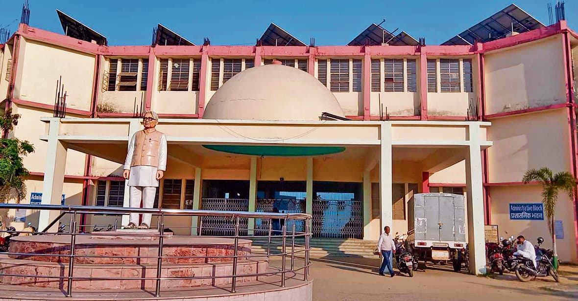 Chhapra News : पीएचडी परीक्षा में निगेटिव मार्किंग नहीं होने से अभ्यर्थियों को राहत