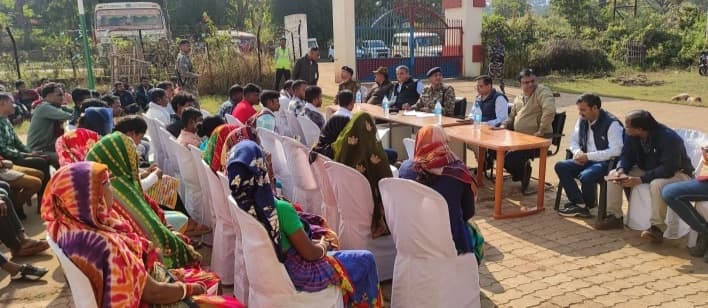 Chaibasa News : प्रशासन, टाटा स्टील प्रबंधन व यूनियन की वार्ता विफल, चक्का जाम आज से