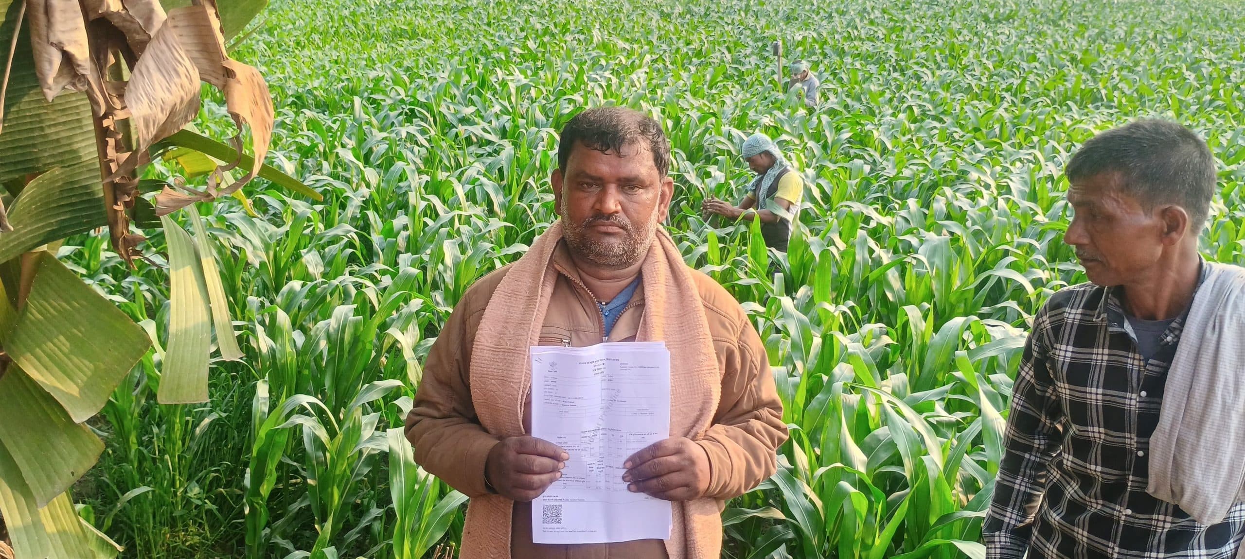 फलका के हथवाड़ा पंचायत में क्रेता को सुपुर्द की गई 32 डिसमिल जमीन