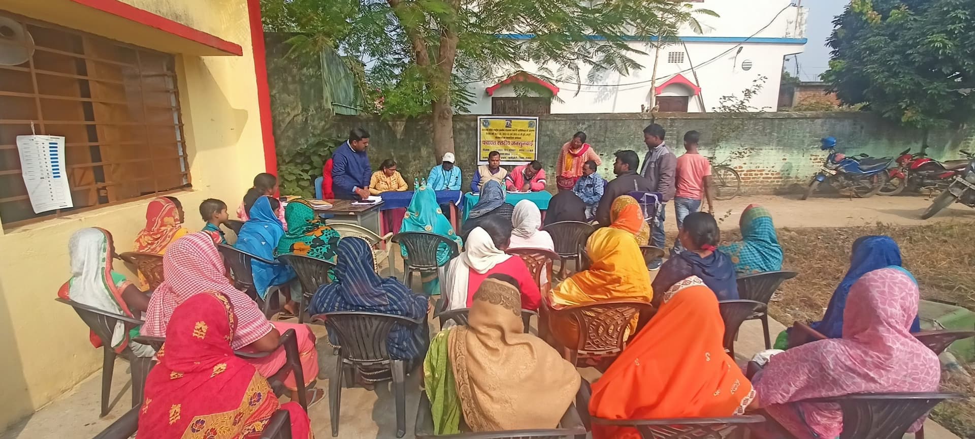 जमुआ में सामाजिक अंकेक्षण को लेकर हुई पंचायत स्तरीय जनसुनवाई