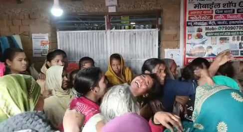 कोयला निवासी इरशाद का महगामा लाया गया शव, गांव में शोक की लहर