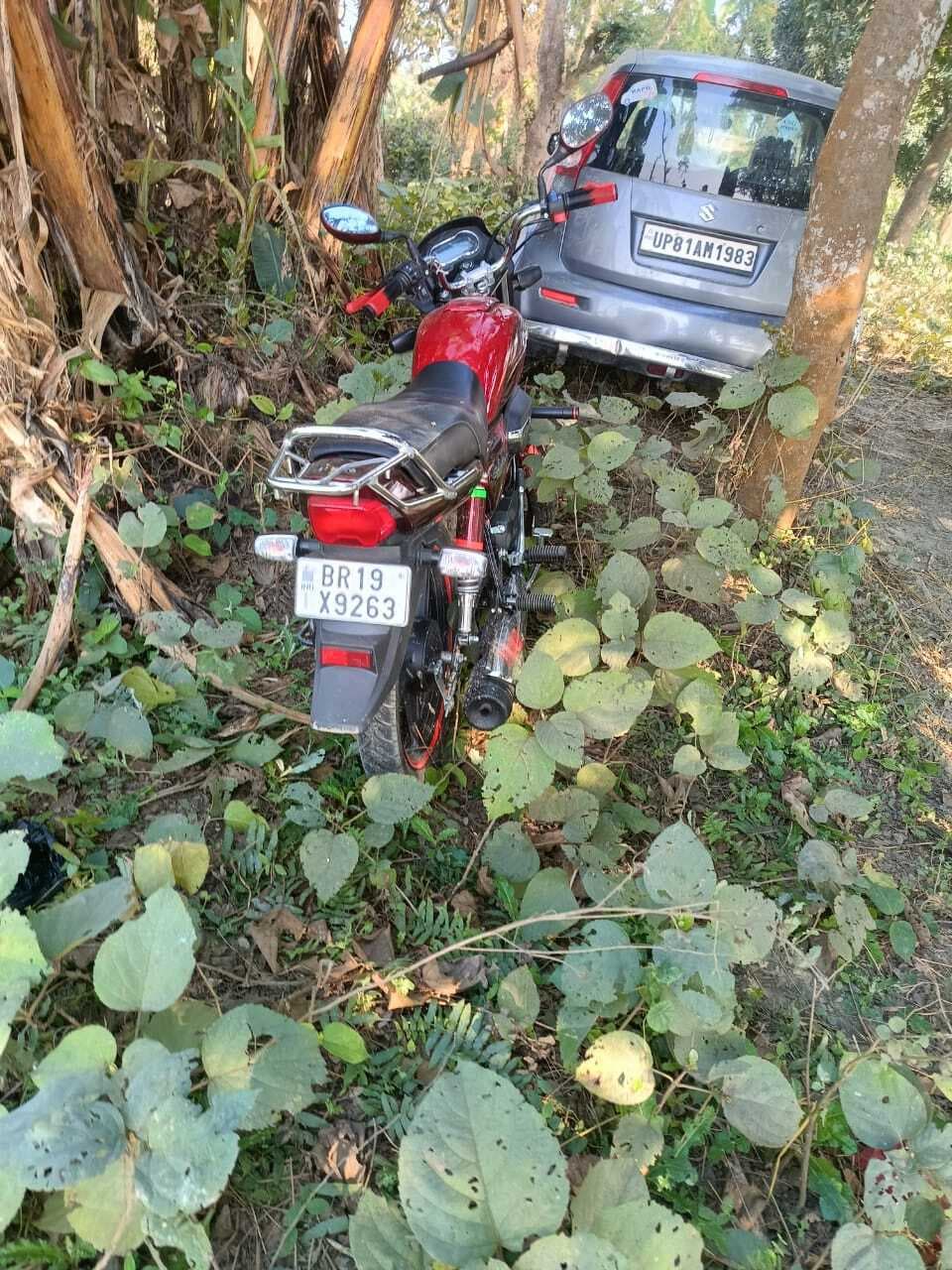 कोसी तटबंध के अंदर नील गाय का शिकार करने गये 4 तस्कर गिरफ्तार