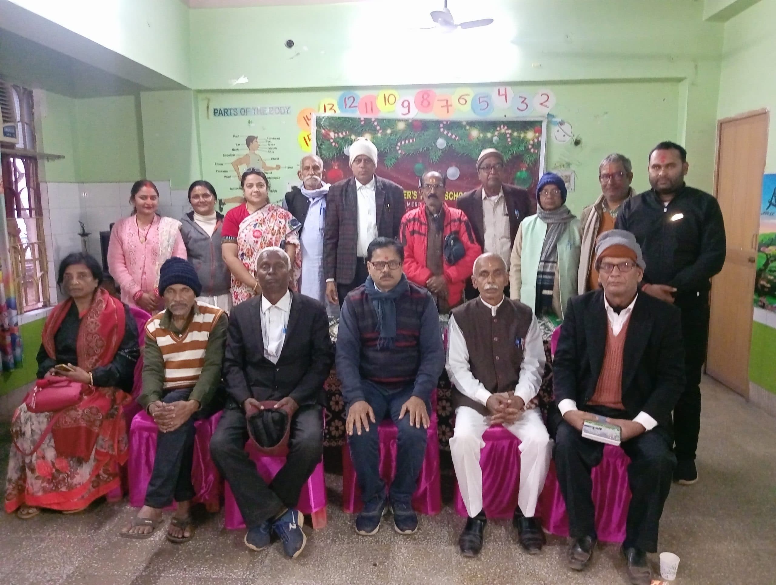 Deoghar News : कवियों ने नये साल की उम्मीदों पर सुनायी कविताएं, खूब लगे ठहाके