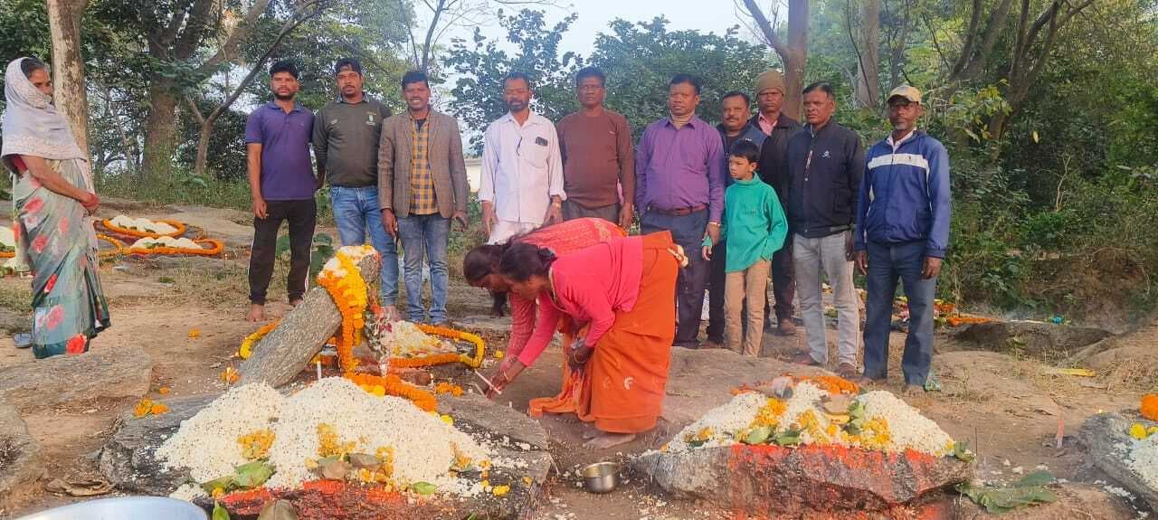 बोड़ेया में हुई हड़गड़ी मसना पूजा