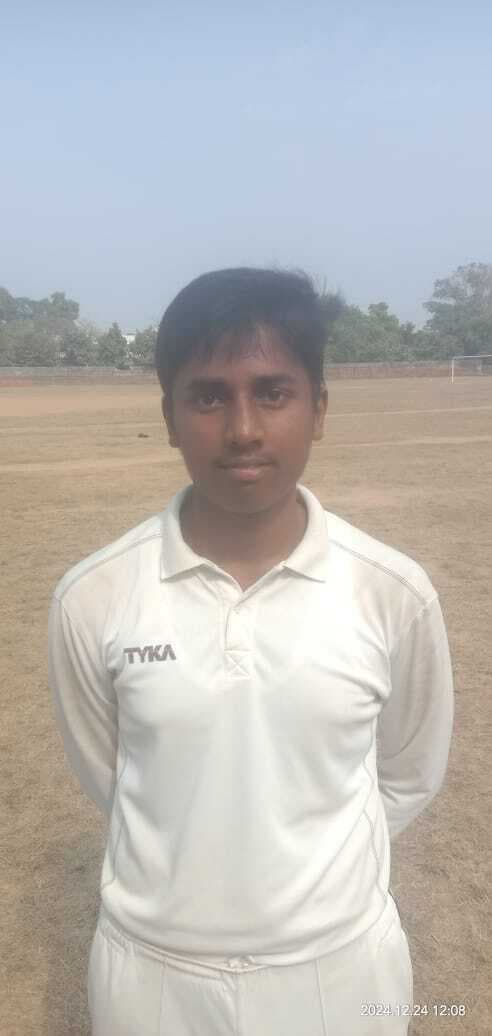 Cricket: डांगी क्रिकेट अकादमी तीन रन से जीता