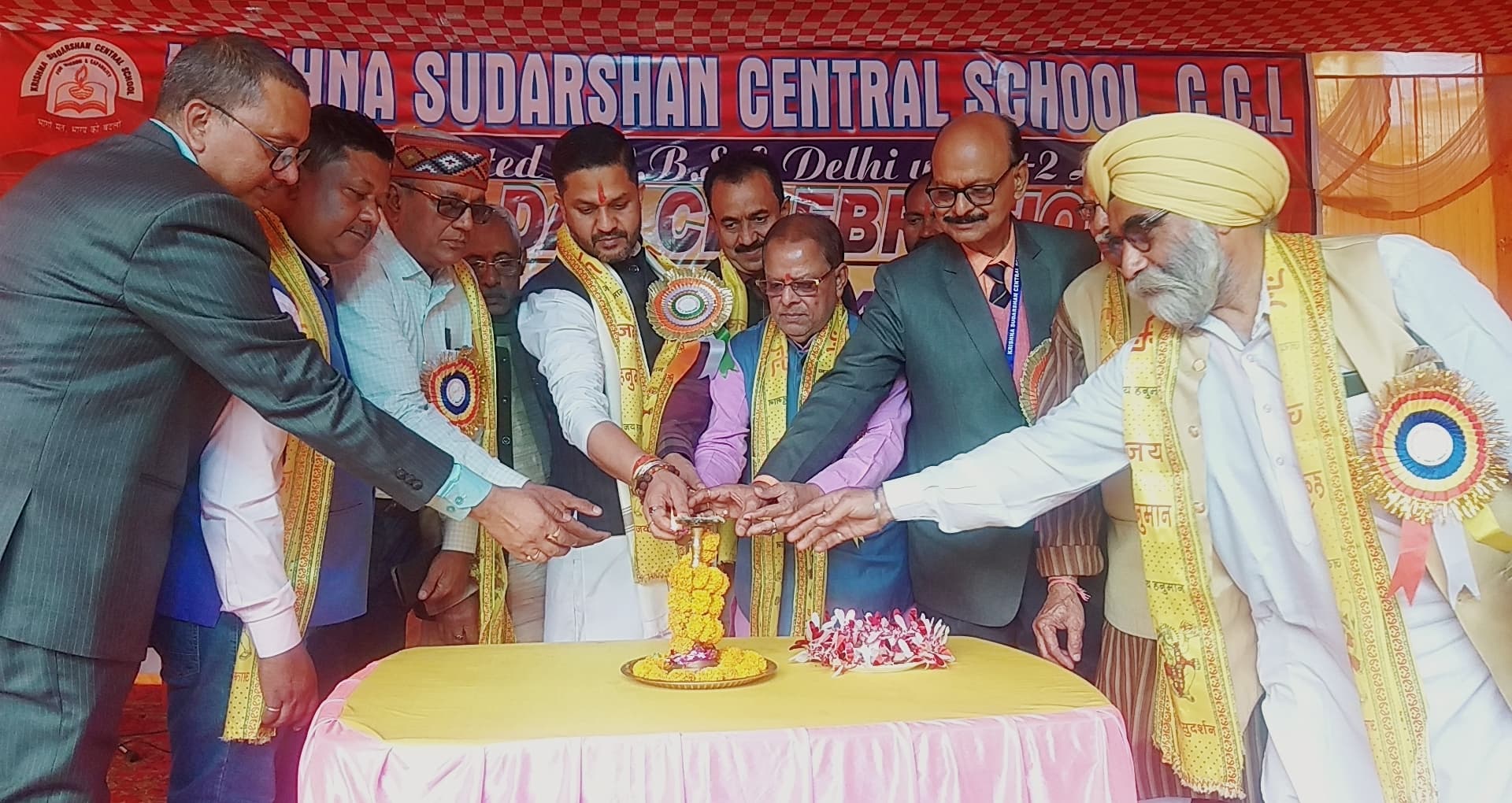 Bokaro News : बच्चों को संस्कार देकर अच्छा नागरिक बनाएं : विधायक