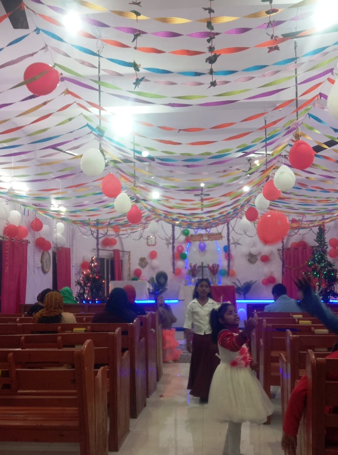 Bokaro News : चंद्रपुरा मेथोडिस्ट चर्च में 57 वर्षों हो रही है प्रार्थना