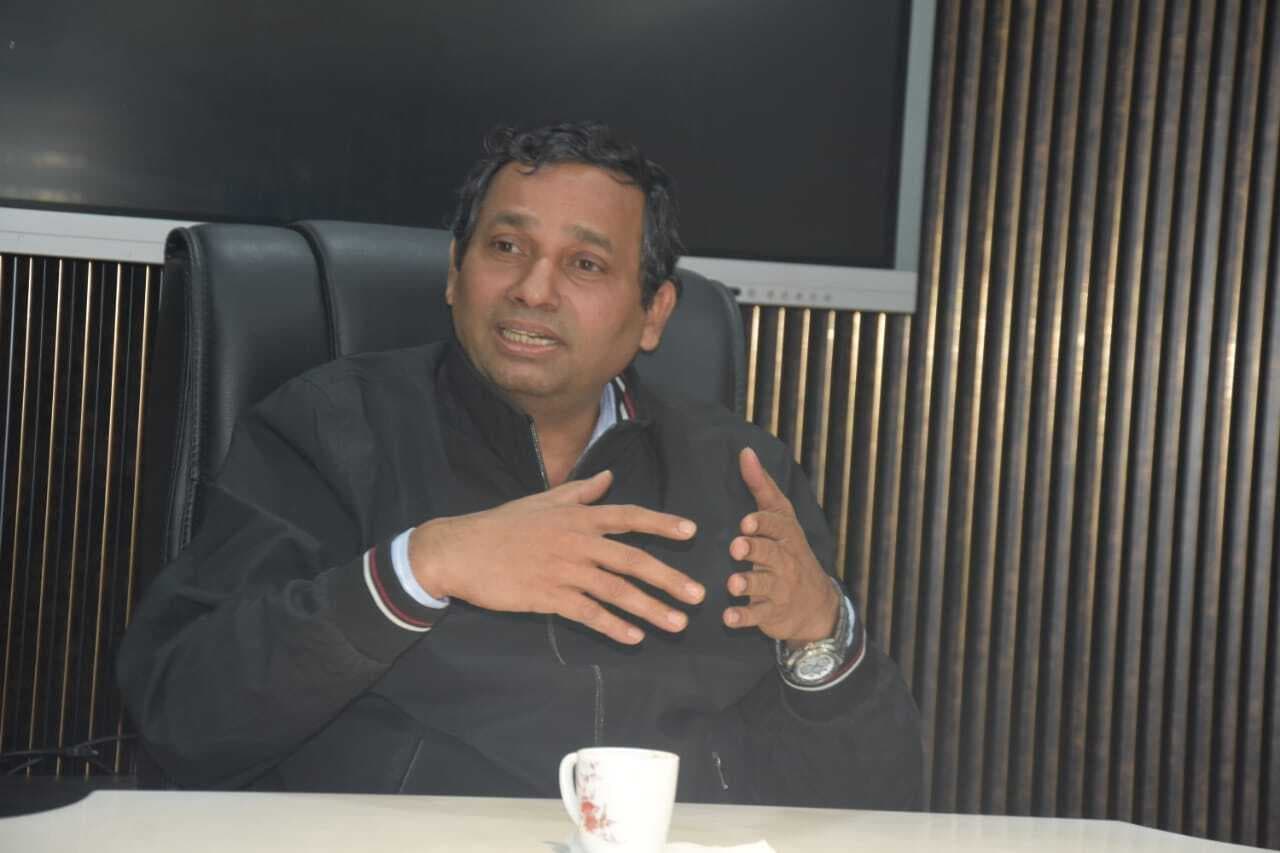 Dhanbad News: डी-नोबिली ग्रुप फीस में छह फीसदी वृद्धि करेगा