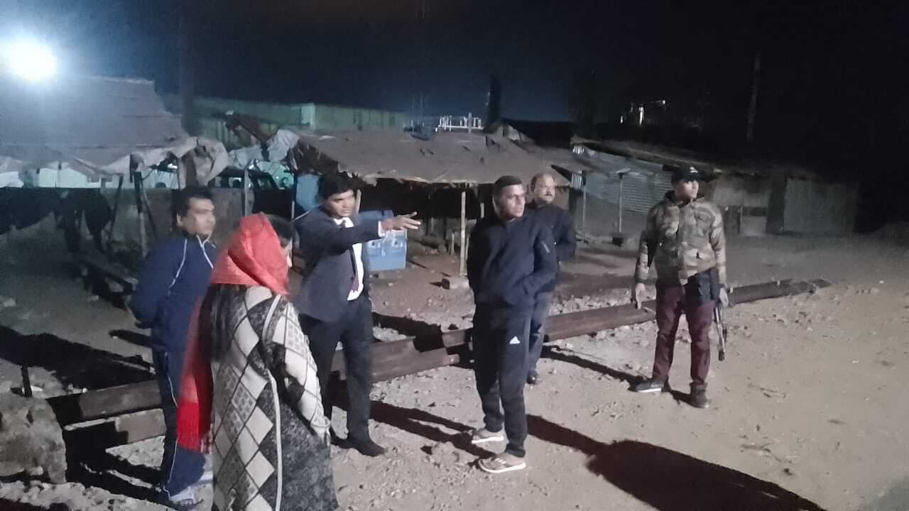 डीसी-एसपी ने मदर टरेसा चौक का लिया जायजा