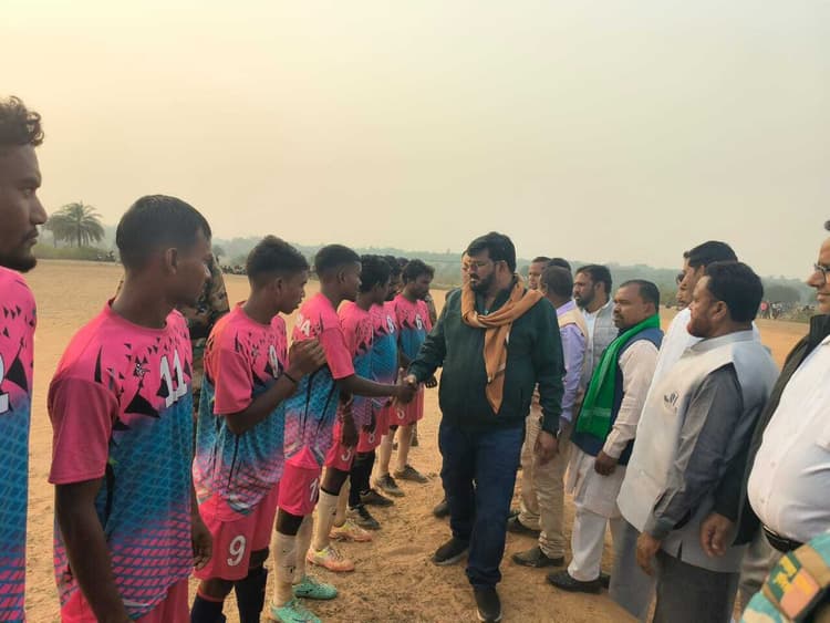 बसराम हांसदा के बलिदान को नहीं भुलाया जा सकता : मंत्री