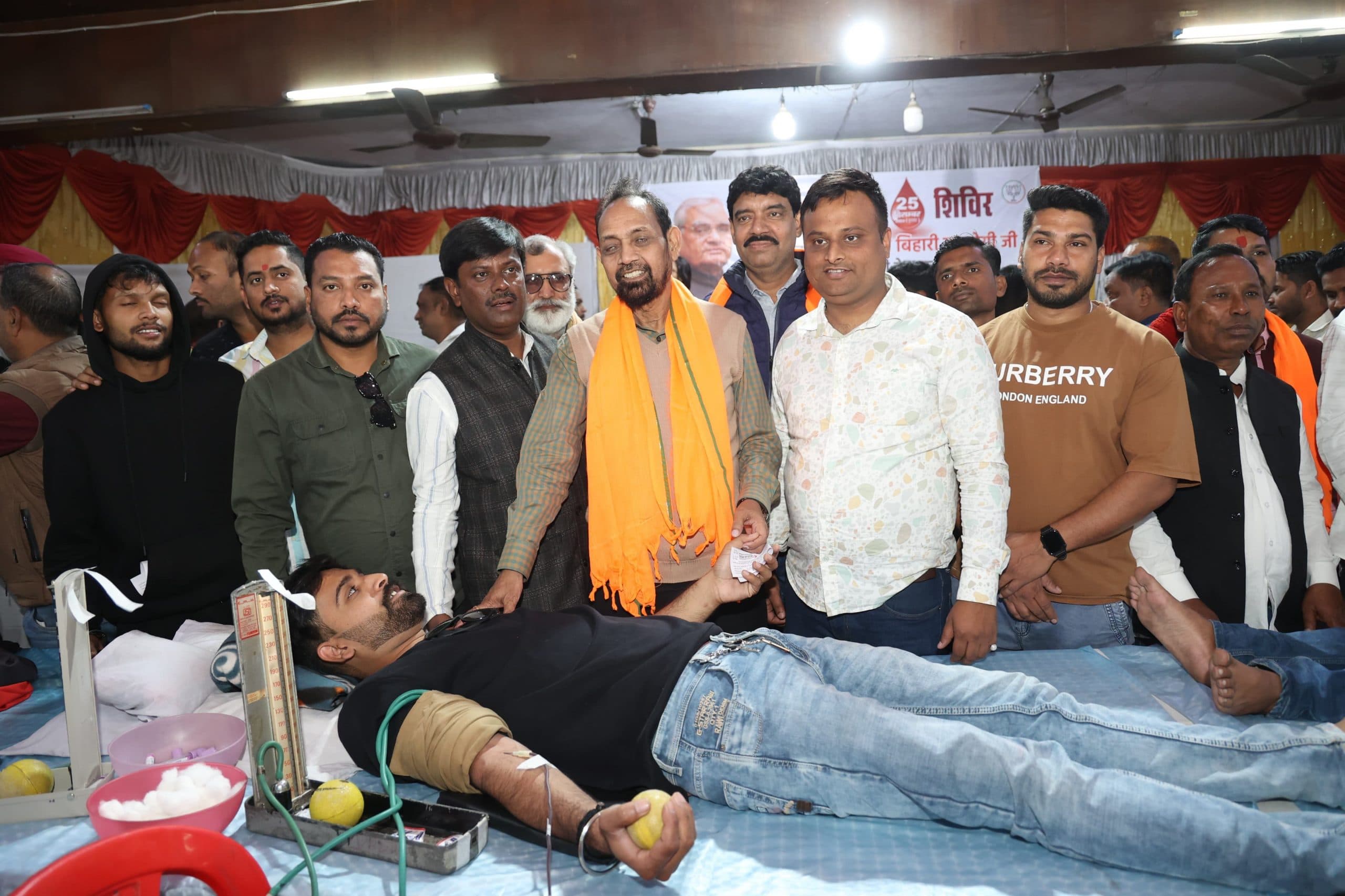 Jamshedpur news. अटलजी के विचारों से नौजवानों को मिलती है ऊर्जा : विद्युत वरण महतो