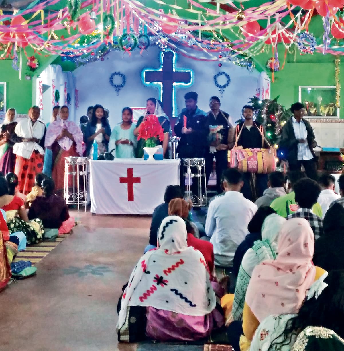 Rourkela News: क्रिसमस पर शांति, भाईचारा तथा सुख-समृद्धि की हुई प्रार्थना