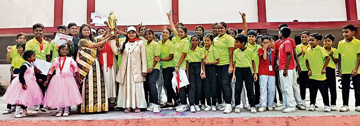 seraikela kharsawan news: खेल में विद्यार्थियों ने दिखाया दम, रुबी हाउस बना ओवरऑल चैंपियन