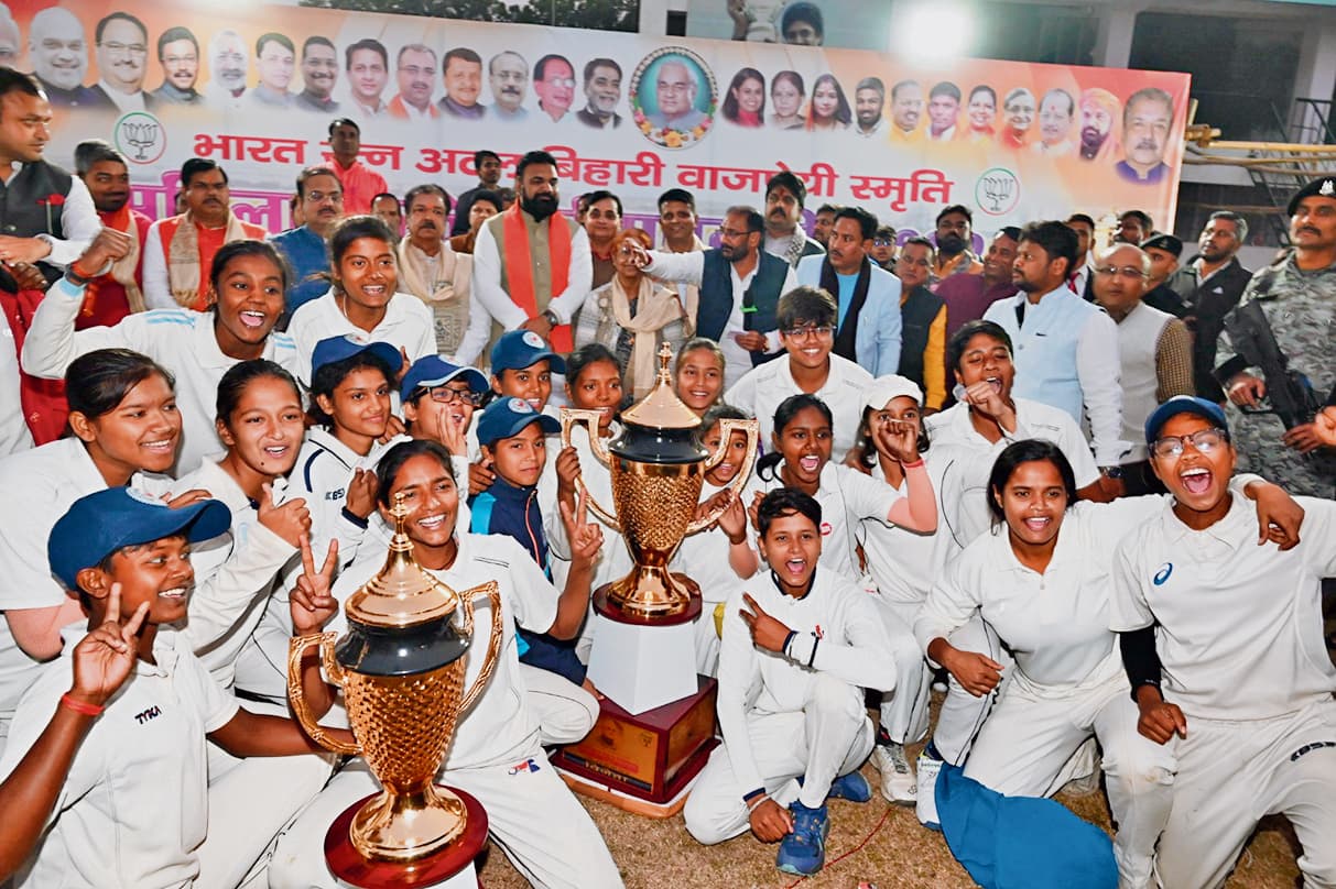 महिला क्रिकेट चैंपियनशिप में बिहार पिंक बना विजेता