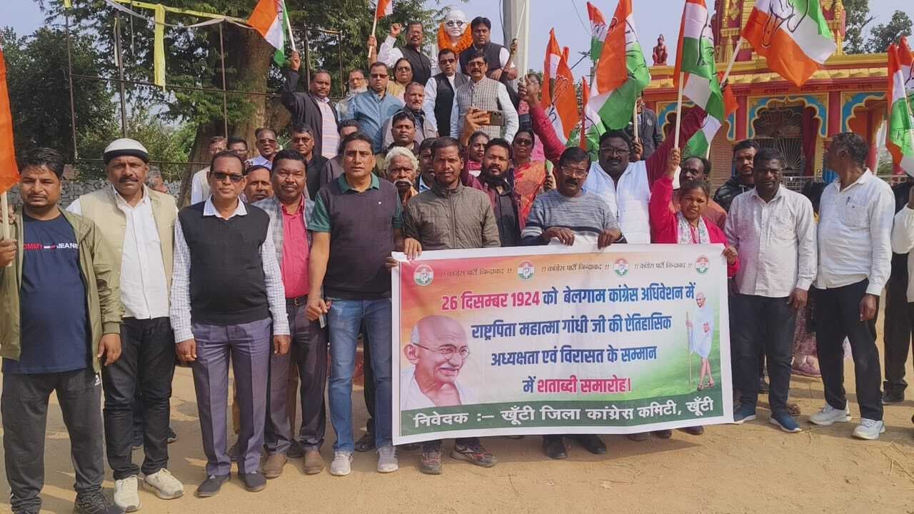 कांग्रेस कार्यकर्ताओं ने निकाली सद्भावना यात्रा