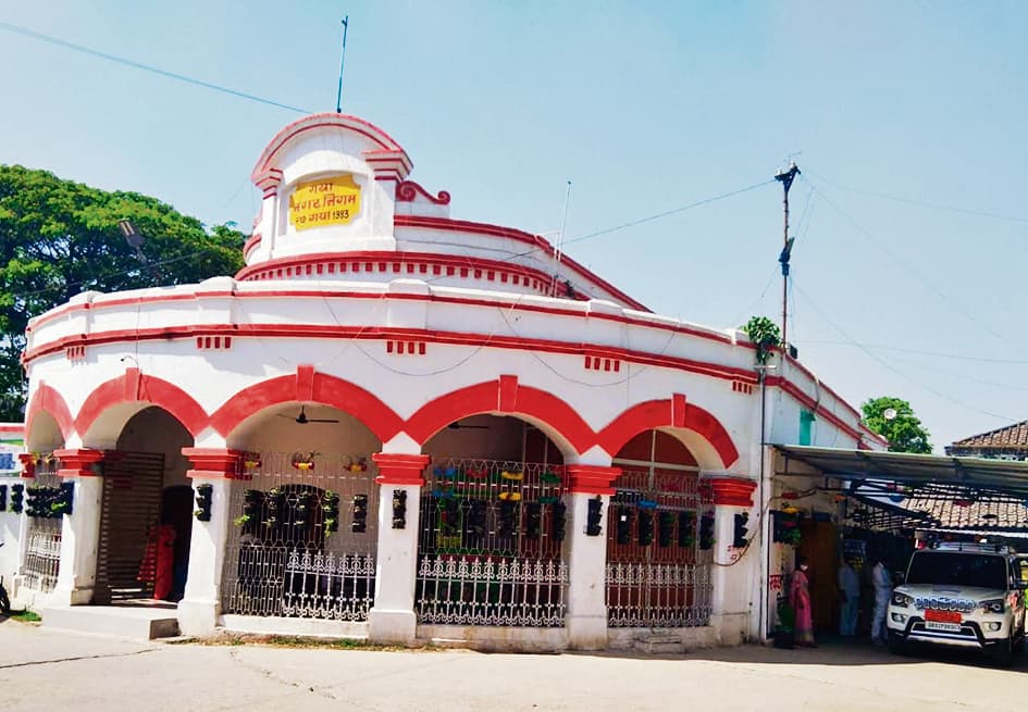 Gaya News : कनीय अभियंता को संविदा पर रखने का पार्षद करने लगे विरोध