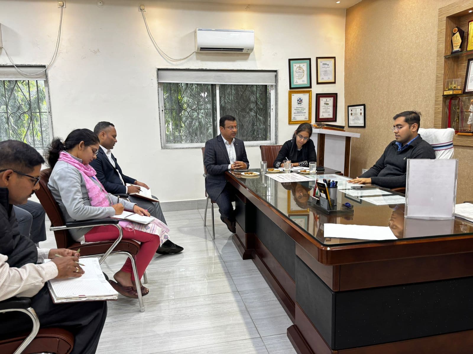 एक सप्ताह में तैयार होगी नक्शा विचलन करने वाले भवनों की सूची