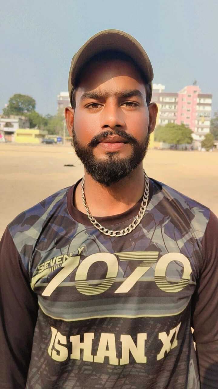 Cricket: पावर क्लब तीन विकेट से जीता