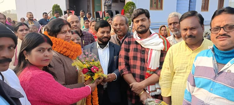 Bokaro News : गोमिया : गुरुद्वारा में भाजपा ने मनाया वीर बाल दिवस